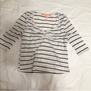 Stripped white shirt